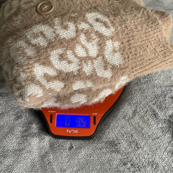 NWT Jessica Simpson Animal Print Crop Button-Up Cardigan Knit Sweater Small Cozy - Picture 7 of 7